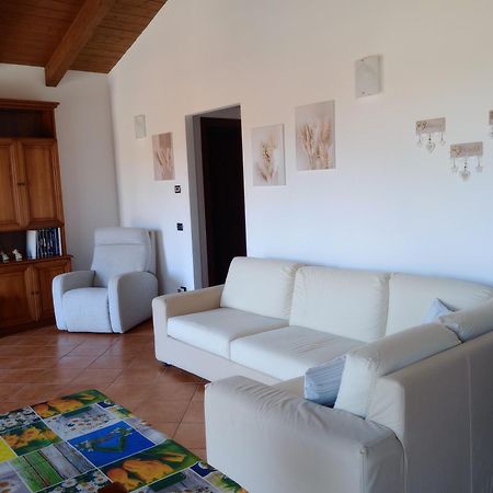 Apartamento Casa Nicca Oleggio Exterior foto