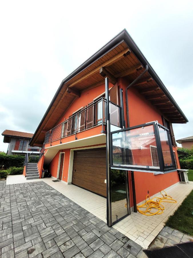 Apartamento Casa Nicca Oleggio Exterior foto